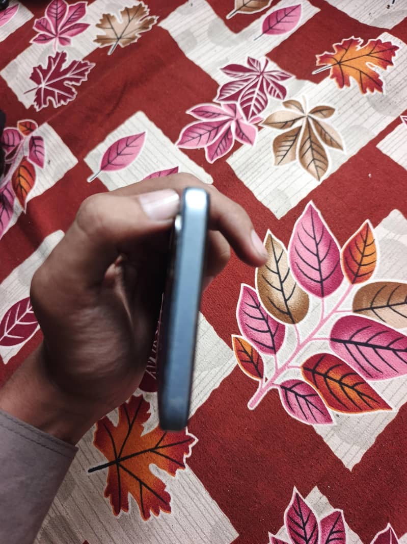 OPPO A18 1