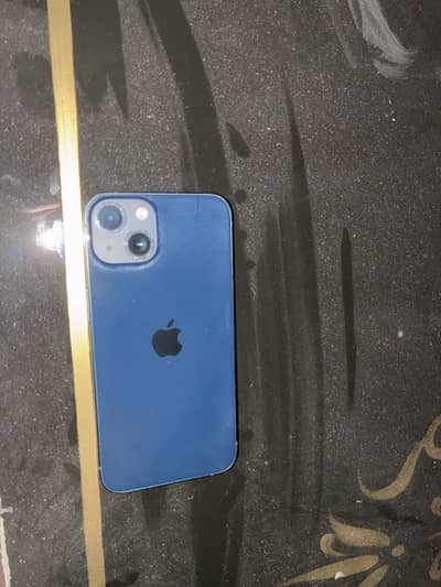 Apple iPhone 13