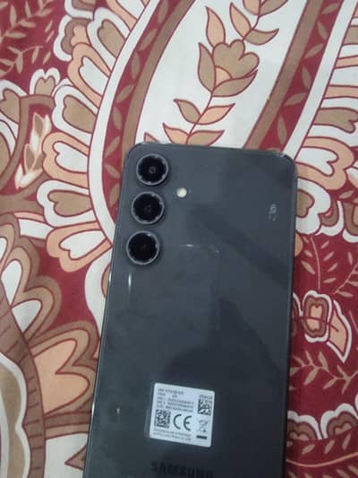 Samsung Mobile S24 fE 256gb (1 year Warranty)