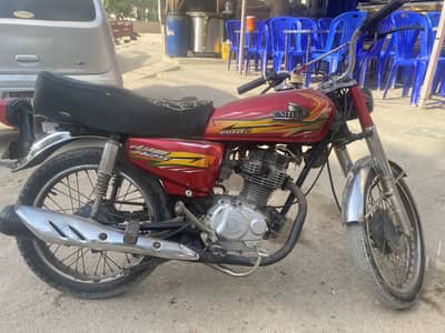 United 125 2021 original bike hay