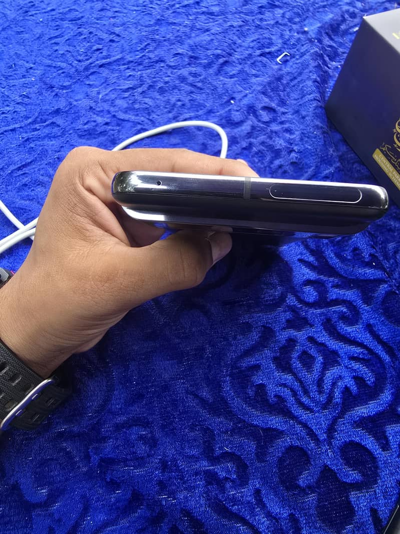 Google Pixel 8 Pro 3