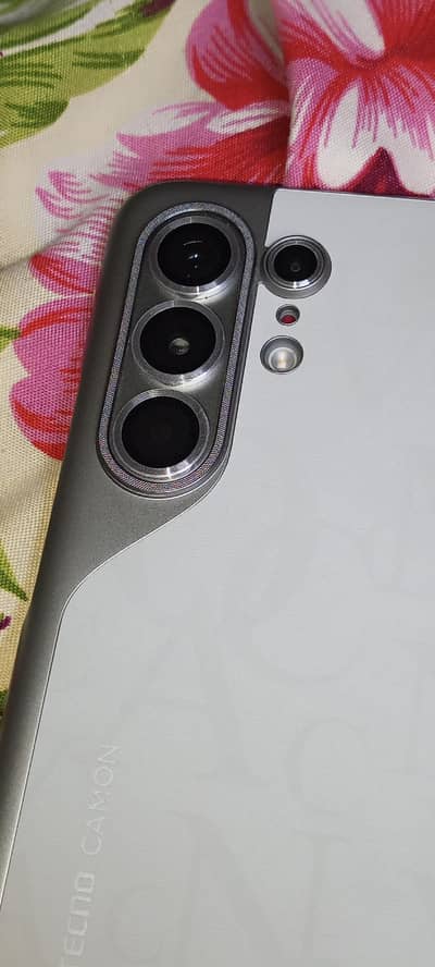 TECNO Camon 50 Ultra 5G – Brand New, 50MP Camera front back, 5G
