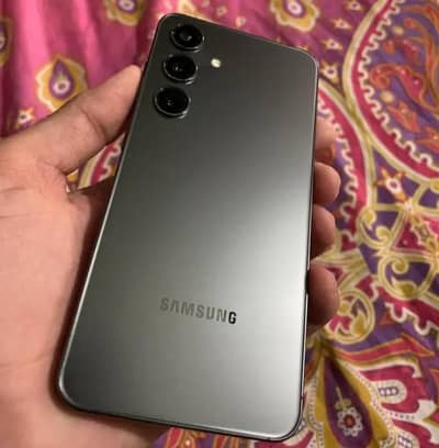 Samsung Mobile S24 urgent sell