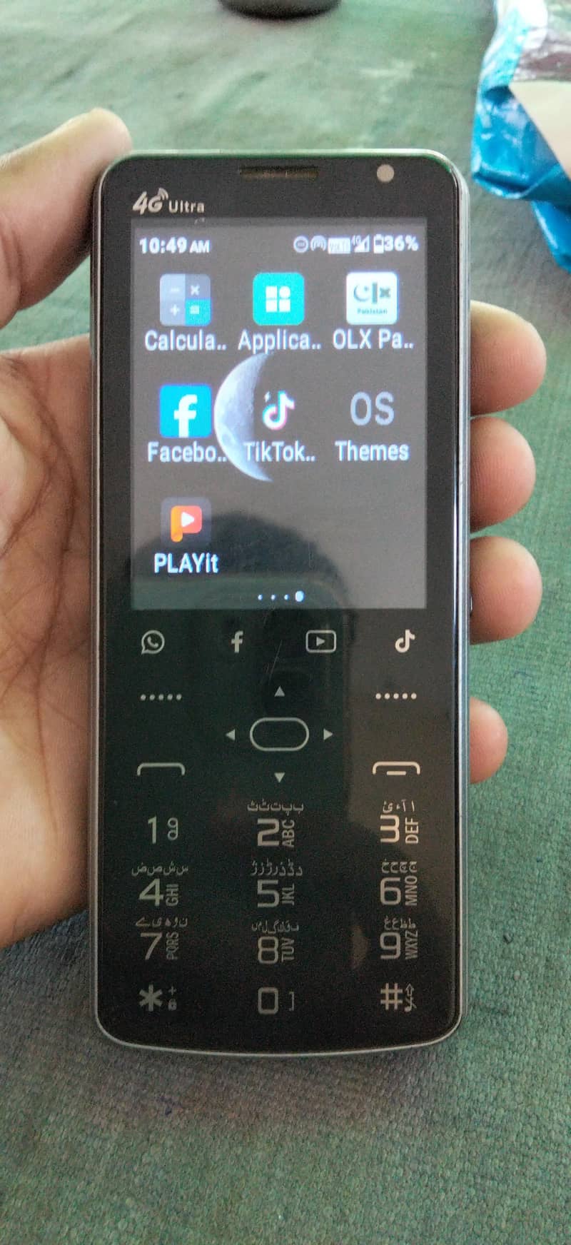 Apple iPhone 11 4