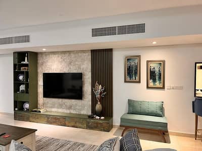 EMAAR 3 BEDROOMS  APARTMENT RENT  FULLY FURNISHED  SEA FACING