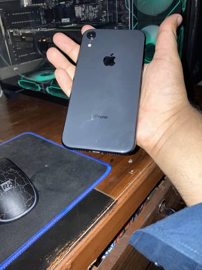 iPhone XR 64GB – For Sale