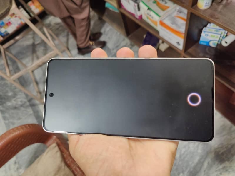 One Plus 13r 3