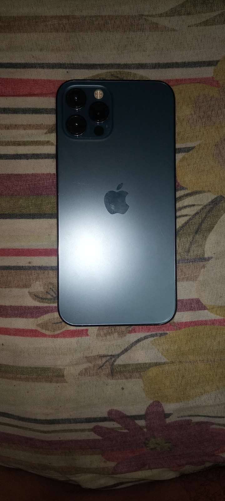 Apple iPhone 12 Pro 3