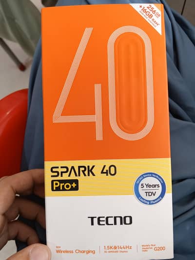 spark 40 pro plus