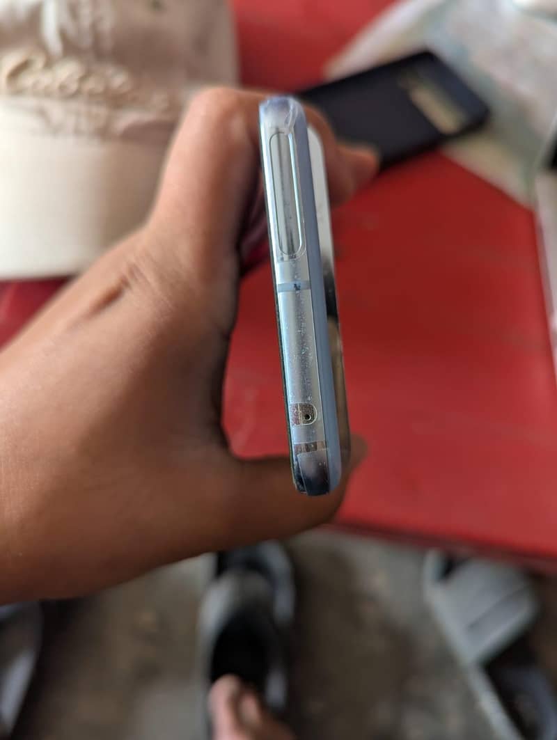 Google Pixel 8 Pro 2