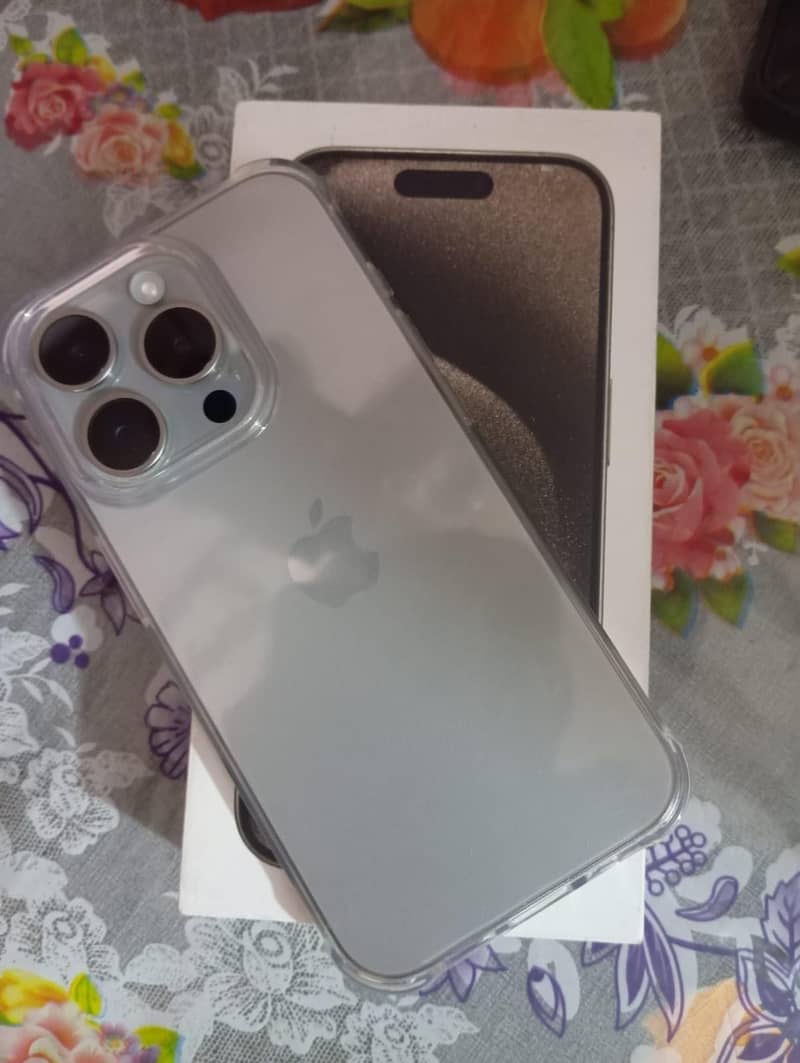 Apple iPhone 15 Pro 1