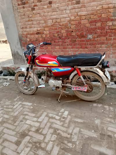 King Hero 17 Model Full power engine tyre tube ok document clear