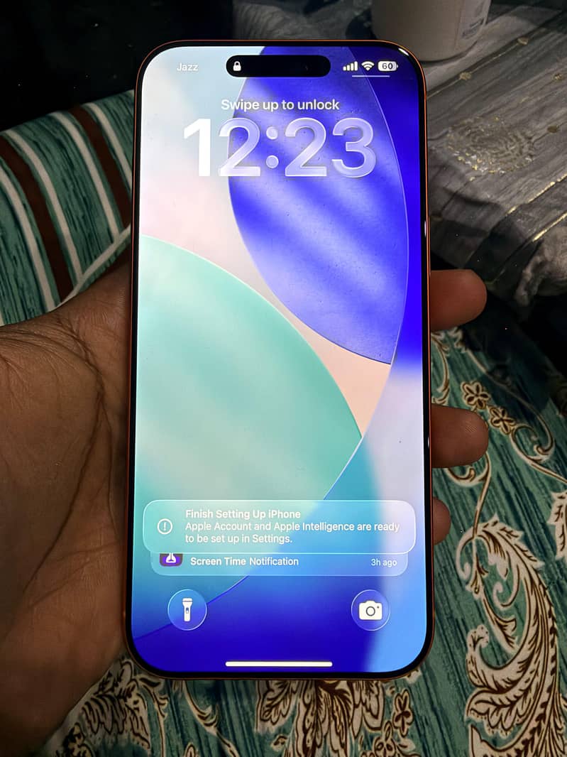 Apple iPhone 17 Pro Max 3