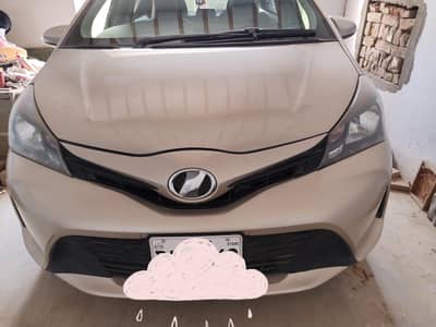 Toyota Vitz 2014