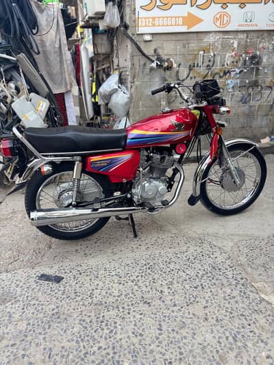 Honda 125 2011 model