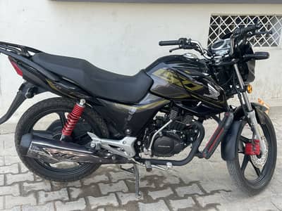 Honda CB150F