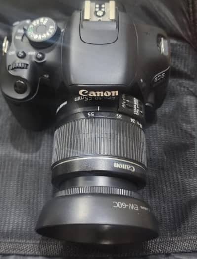 DSLR CAMERA urgent sale on low price