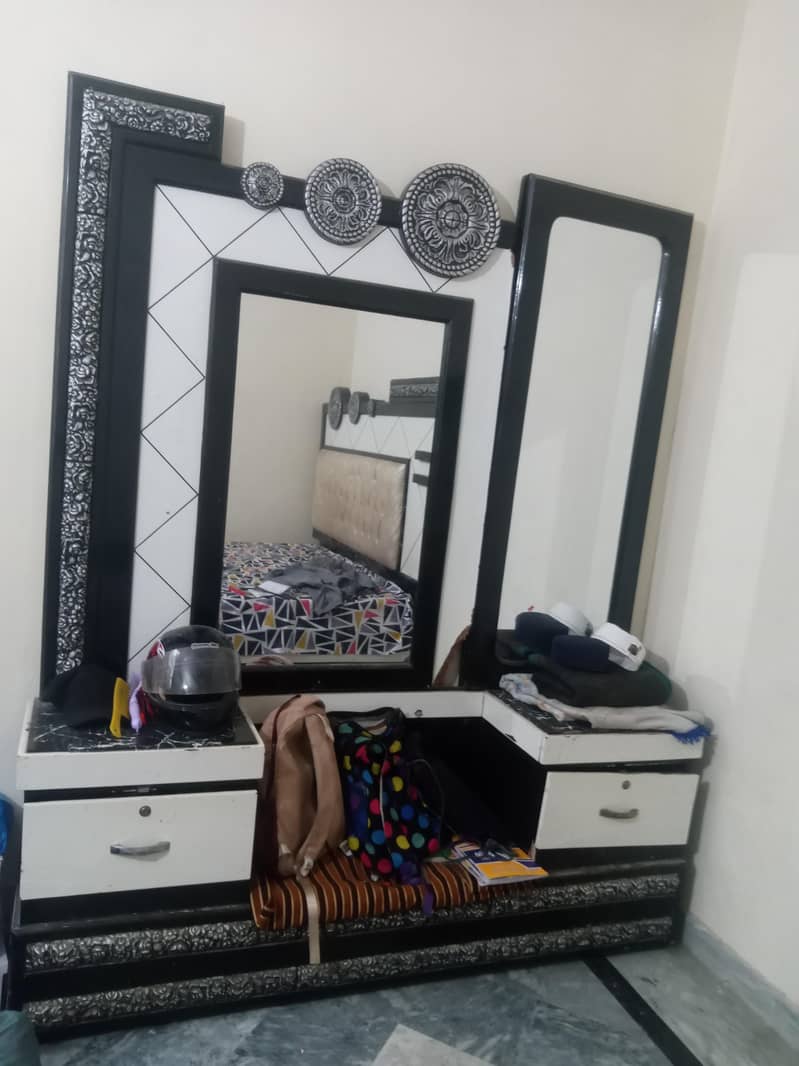Bed Dreesing 4