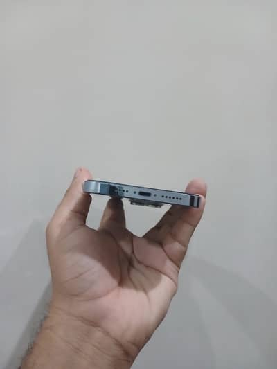 Jv. phone condition all okay no. Repairing.