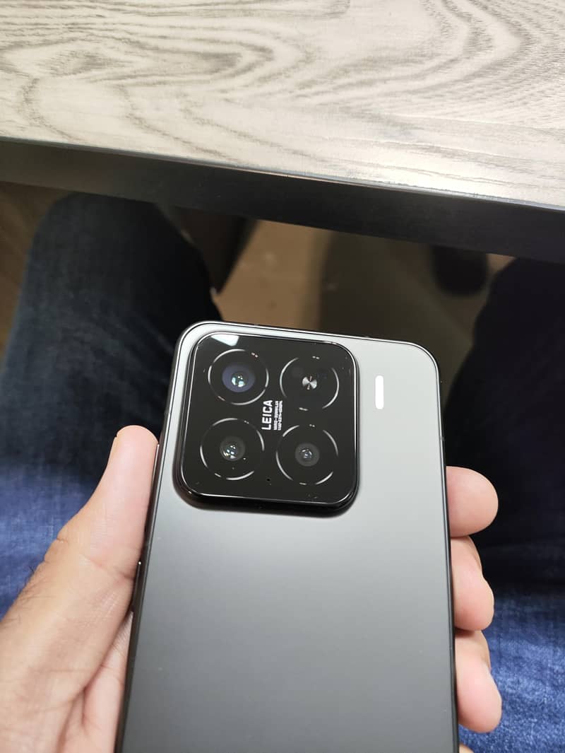 Xiaomi 15 9