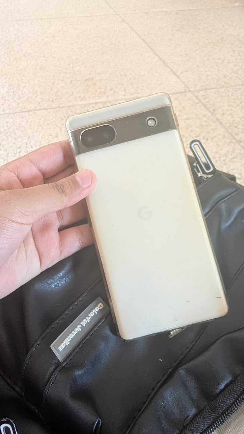 Google Pixel 6a 1