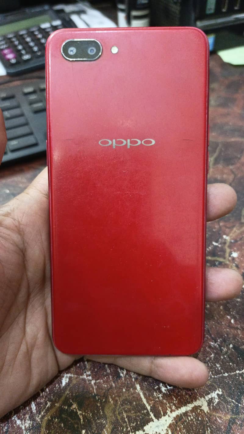 OPPO A12e 1