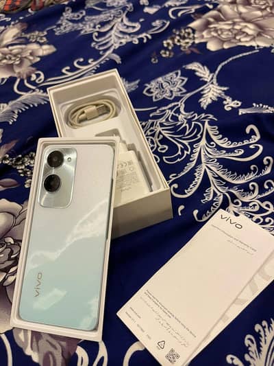 Vivo Y18
