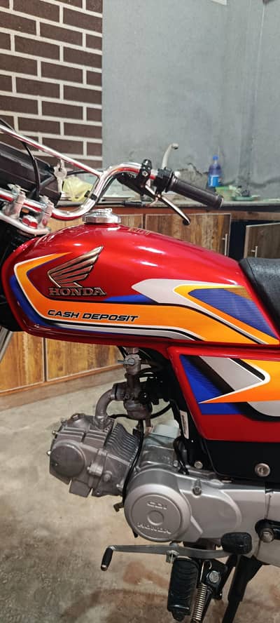 Honda cd70 2025 model. 03067901675