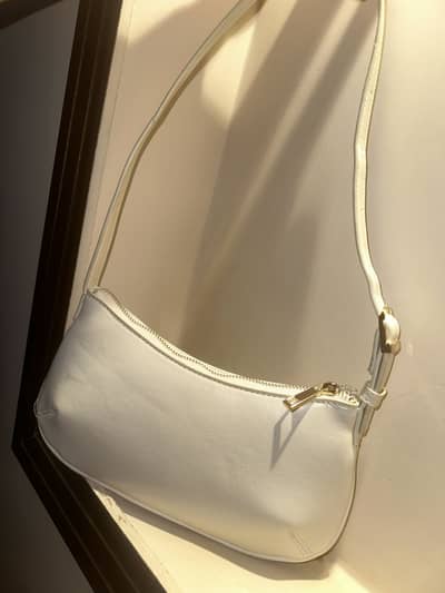 Trending shoulder bag