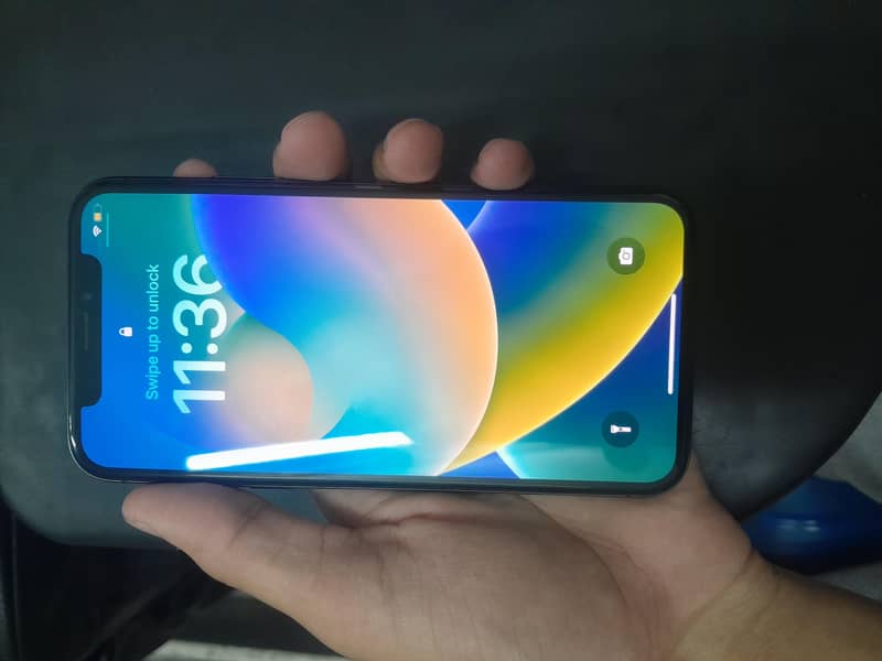 Apple iPhone X 0