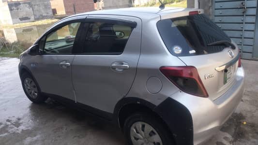 Toyota Vitz 2017
