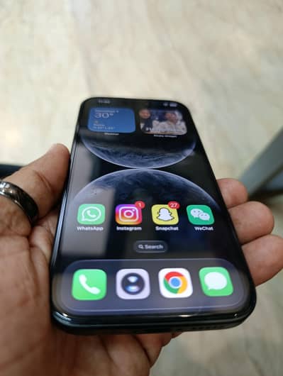 Apple iPhone 15