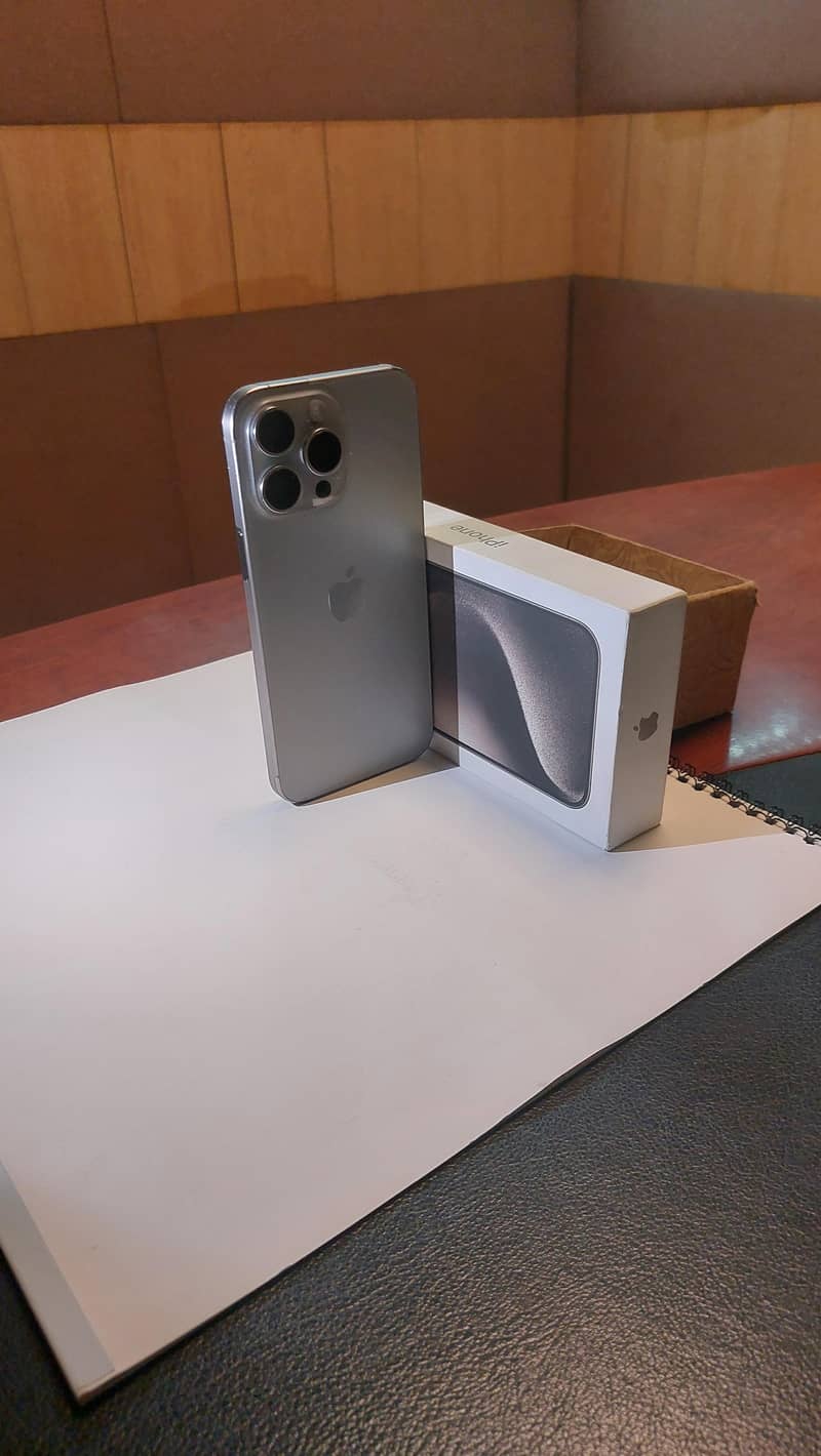 Apple iPhone 15 Pro Max 7
