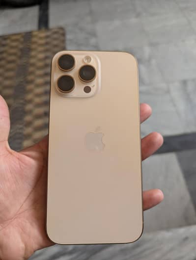Apple iPhone 16 Pro Max in new 10/10 condition