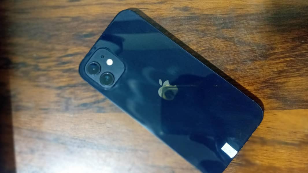 Apple iPhone 12 2