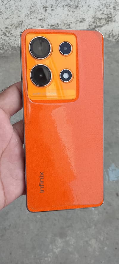 Infinix Note 30 with box 8+8/256 Exchange possible.