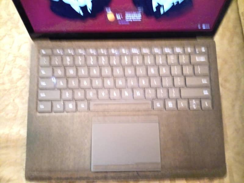 MICROSOFT SURFACE LAPTOP 2 8