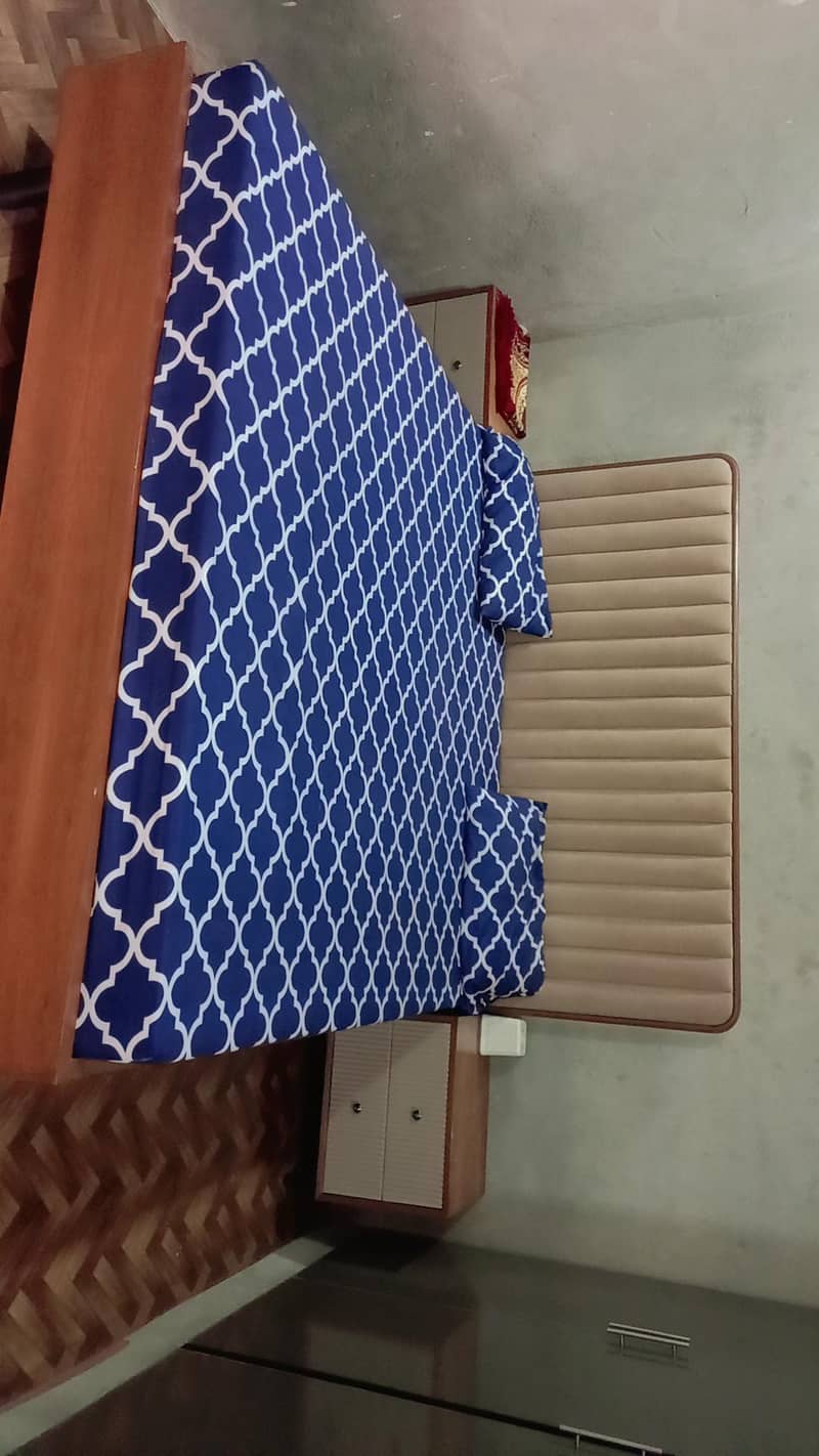 bed side table design tabil 1