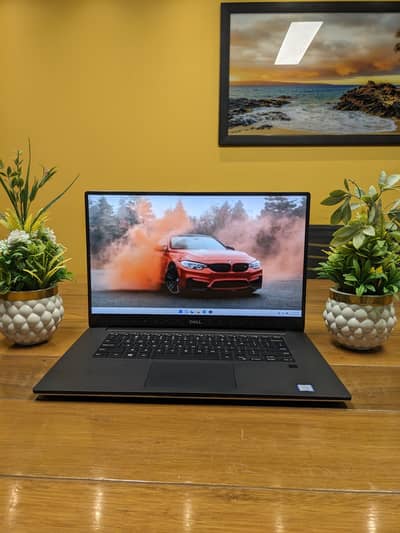 Dell XPS 15 9560 Flagship,Core i7 Quad-Core,GTX 1050 Graphics,Touch