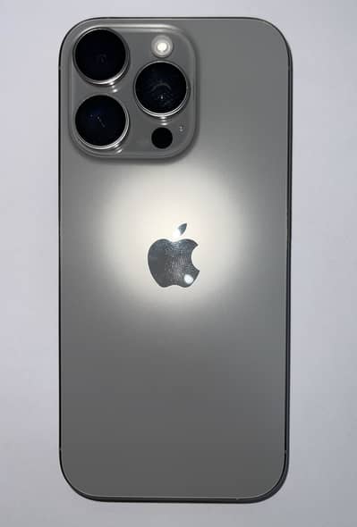 Apple iPhone 16 Pro