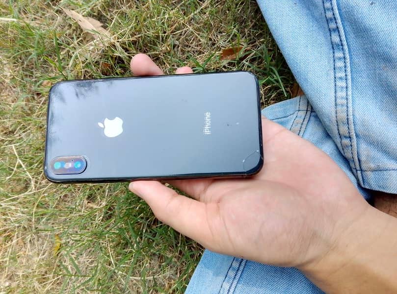 Apple iPhone X 6