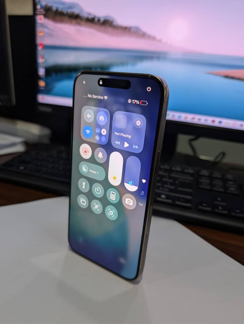 Apple iPhone 15 Pro Max 5