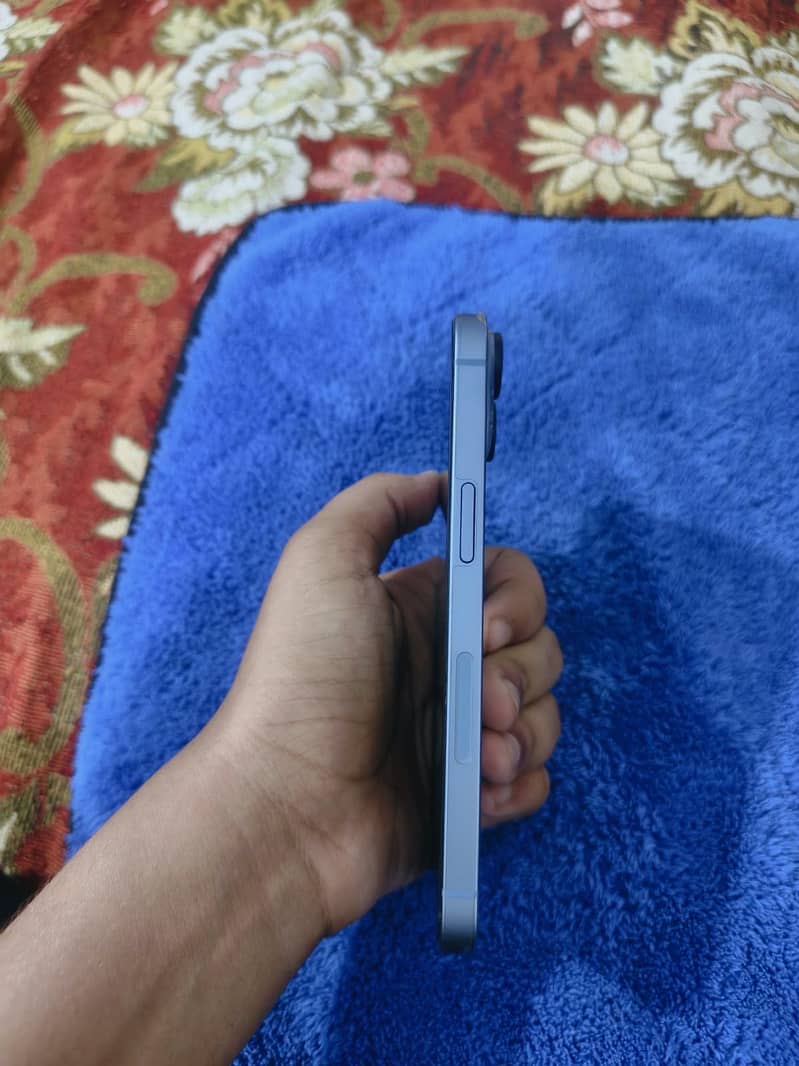 Apple iPhone 14 0