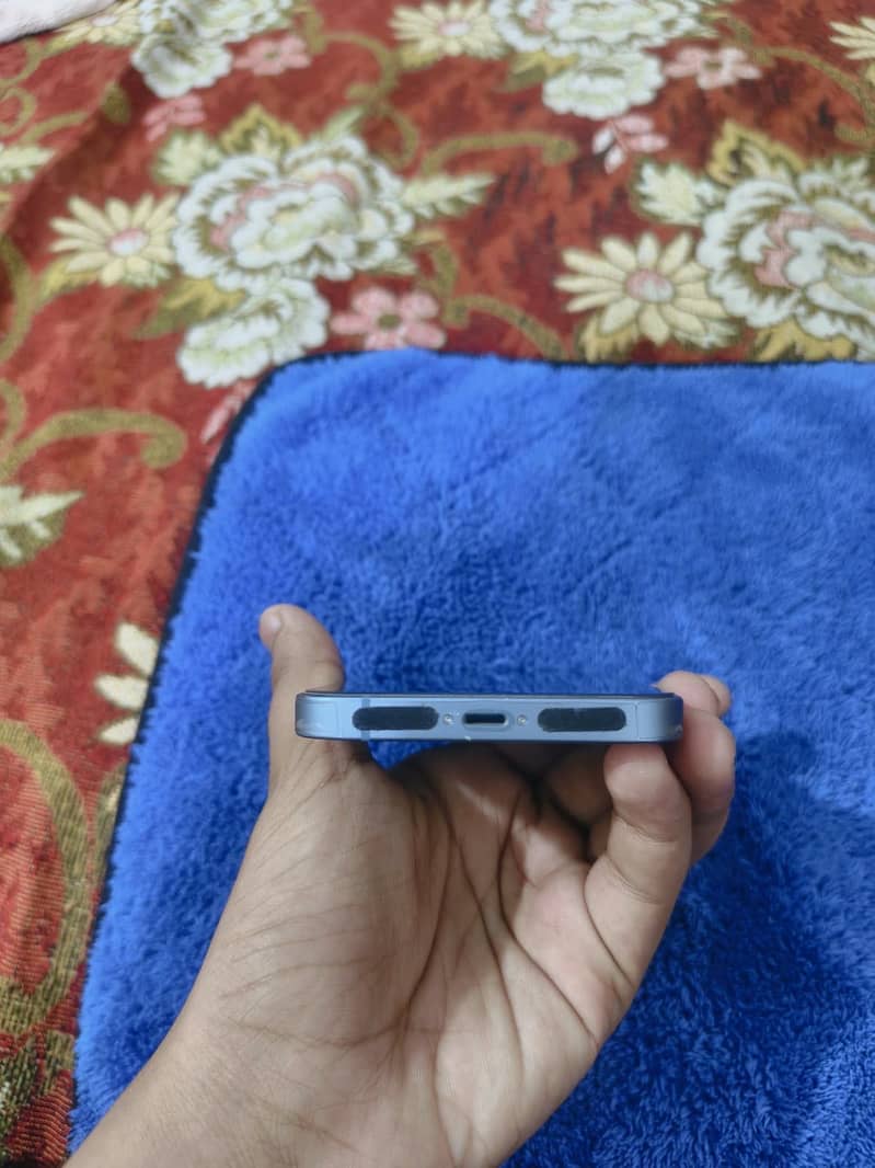 Apple iPhone 14 1