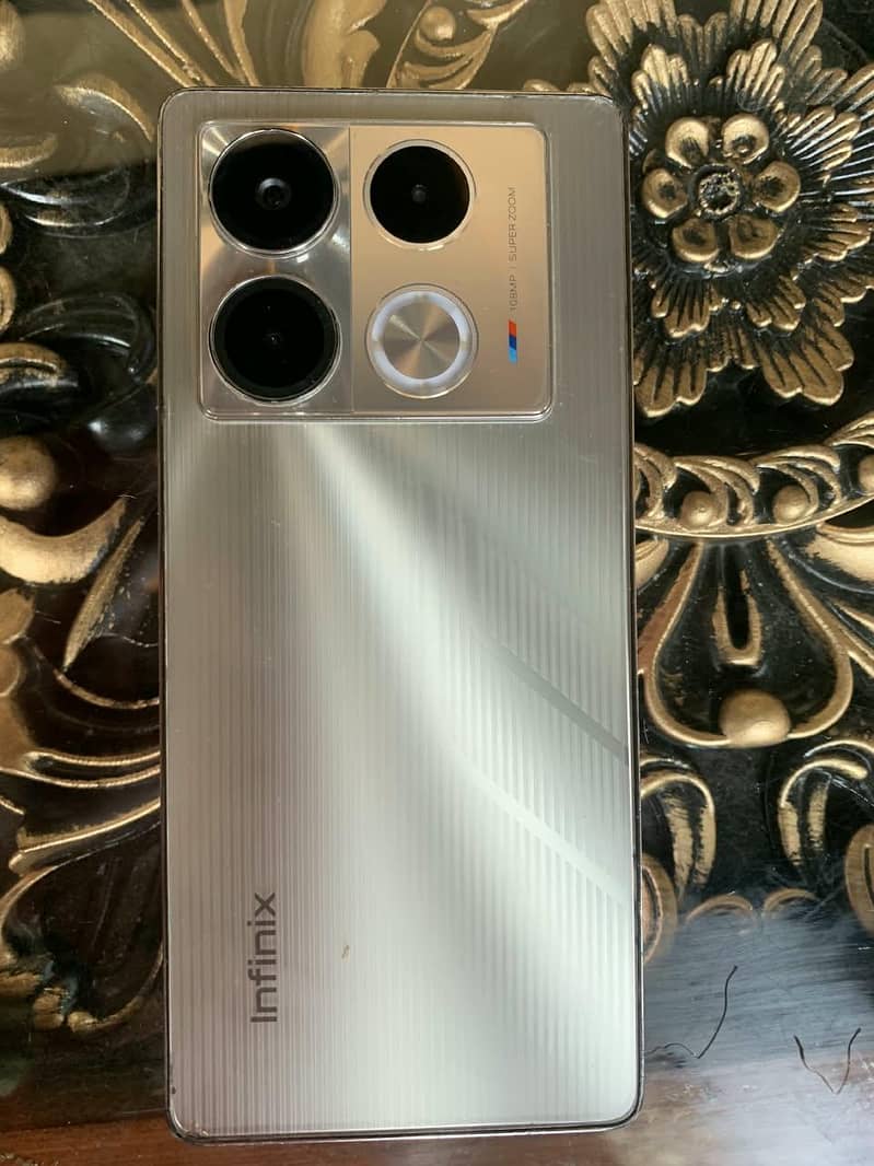 Infinix Note 40 1