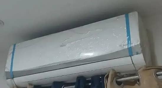 Haier 1.5 ton DC inverter original condition original gass