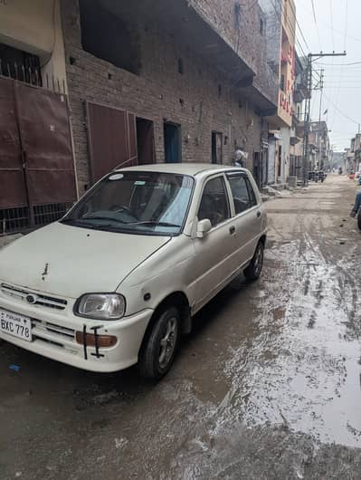 Daihatsu Cuore 2004