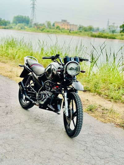 Yamaha ybr 125g