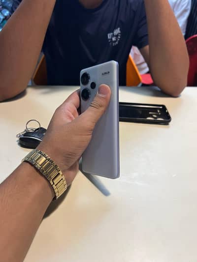 Xiaomi Redmi Note 13 Pro