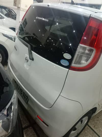 Nissan Moco 2014